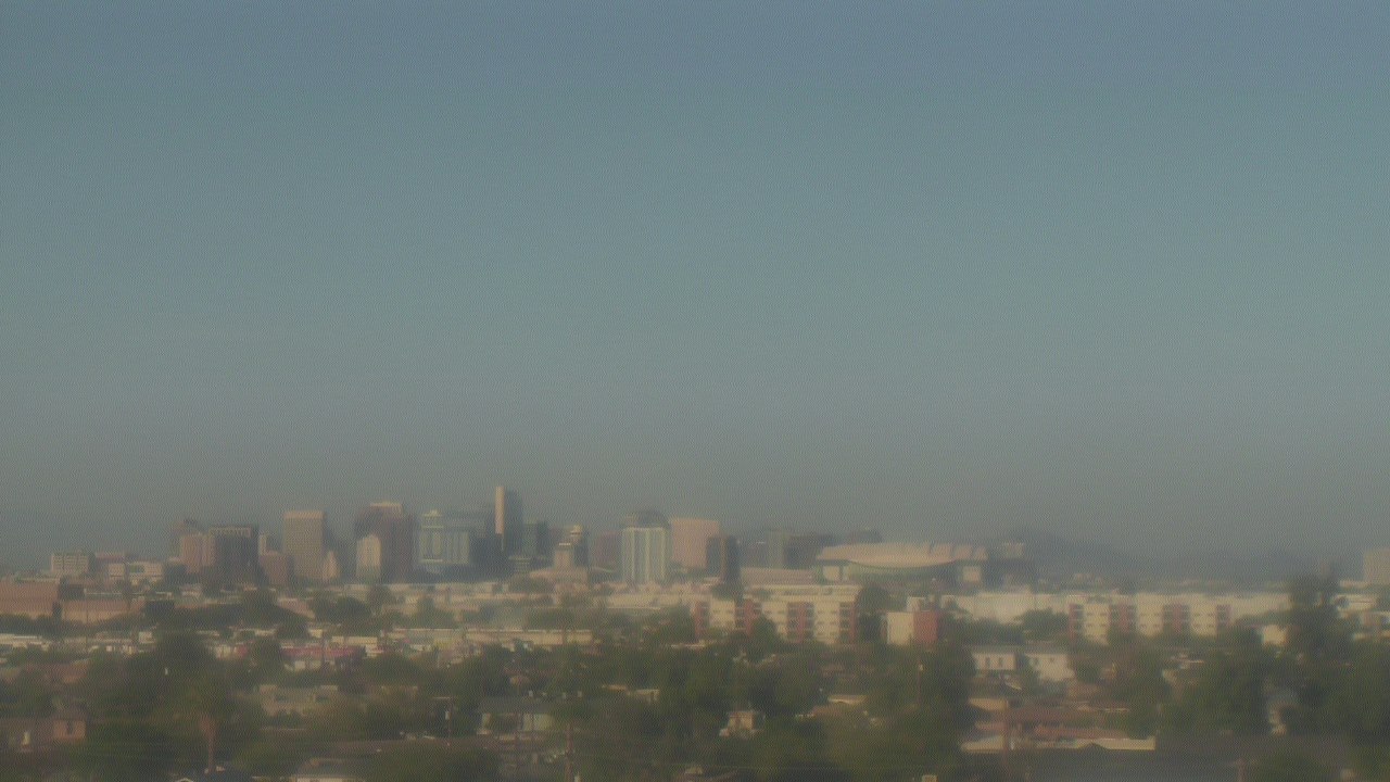 Thumbnail for current weather camera view from South Mountain High School in Phoenix, Arizona