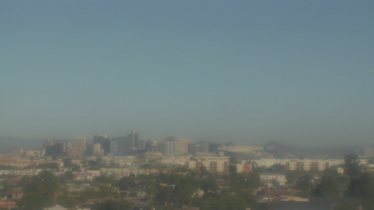 Thumbnail for current weather camera view from South Mountain High School in Phoenix, Arizona