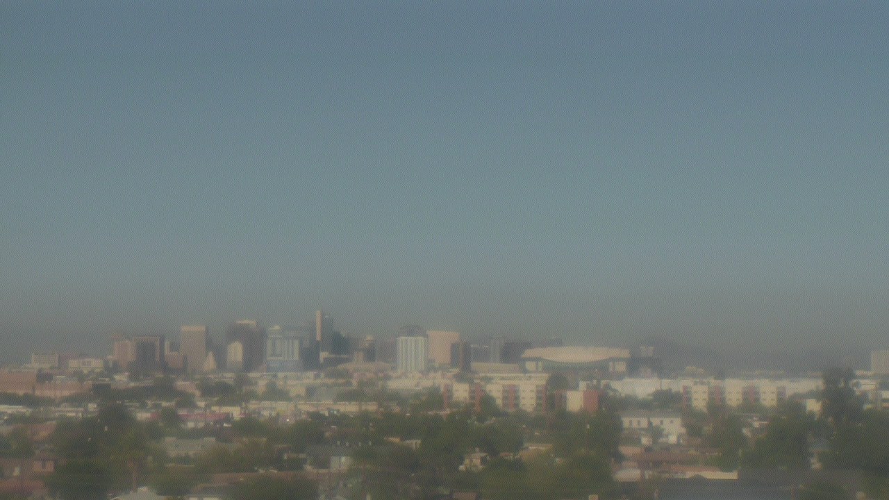 Thumbnail for current weather camera view from South Mountain High School in Phoenix, Arizona