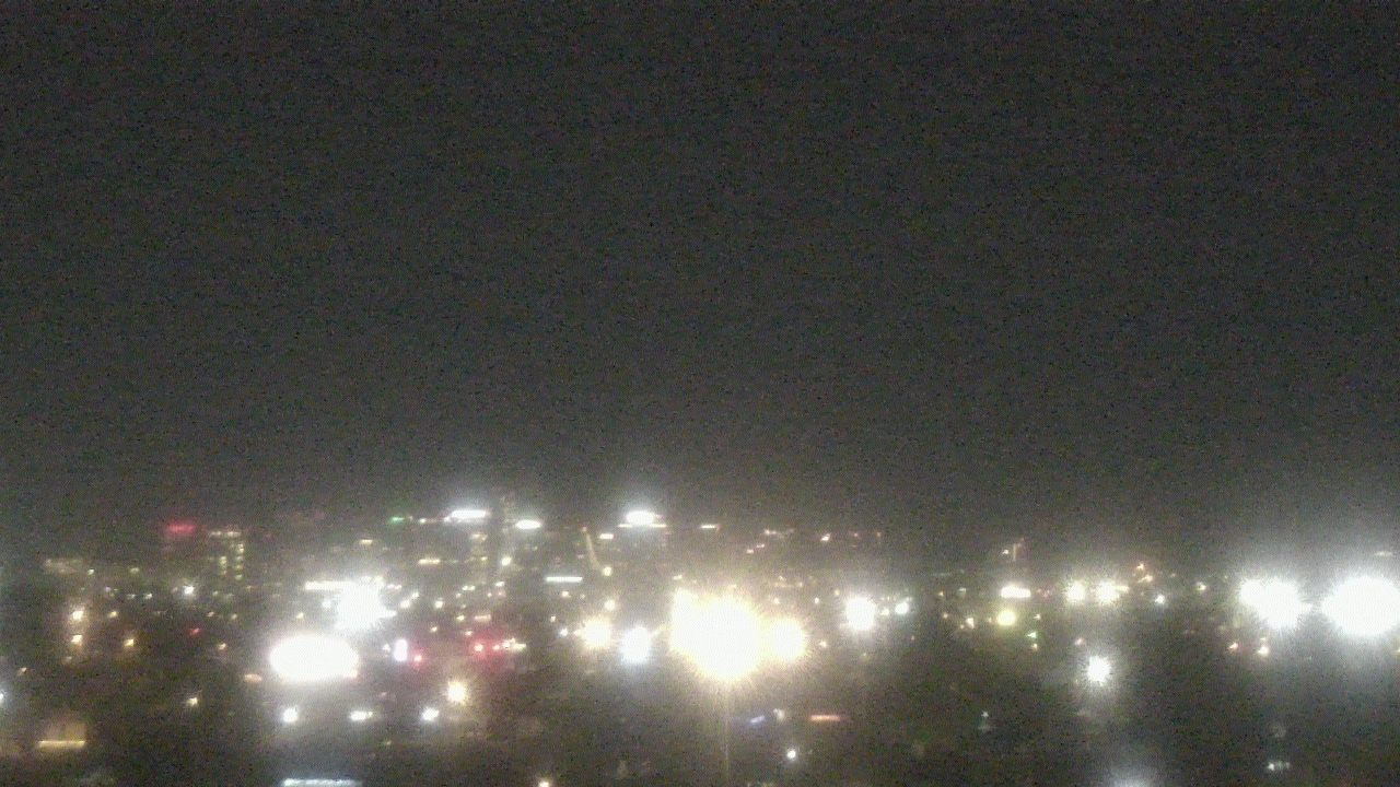 Thumbnail for current weather camera view from South Mountain High School in Phoenix, Arizona