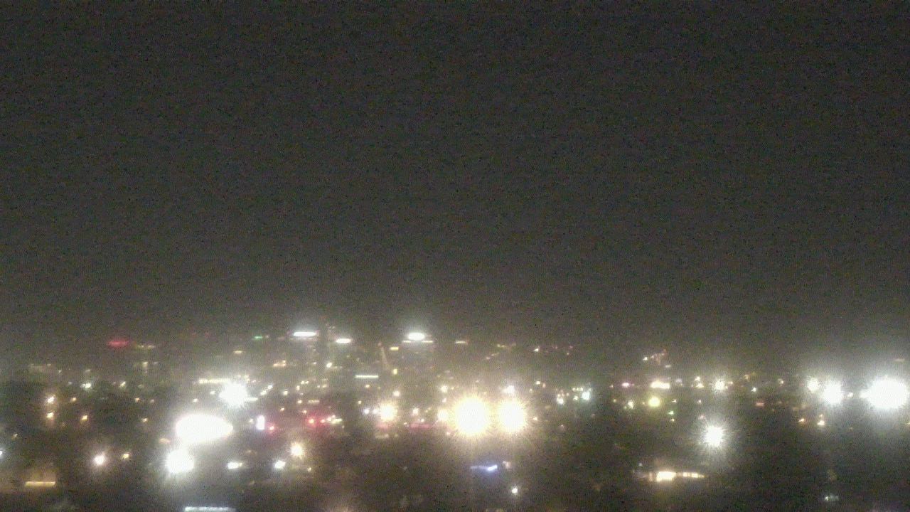 Thumbnail for current weather camera view from South Mountain High School in Phoenix, Arizona