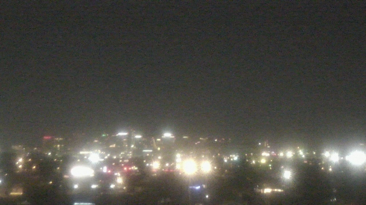 Thumbnail for current weather camera view from South Mountain High School in Phoenix, Arizona