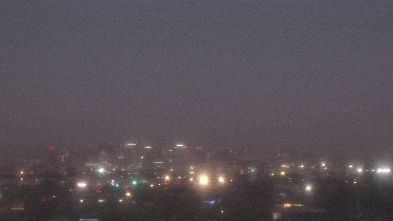 Thumbnail for current weather camera view from South Mountain High School in Phoenix, Arizona