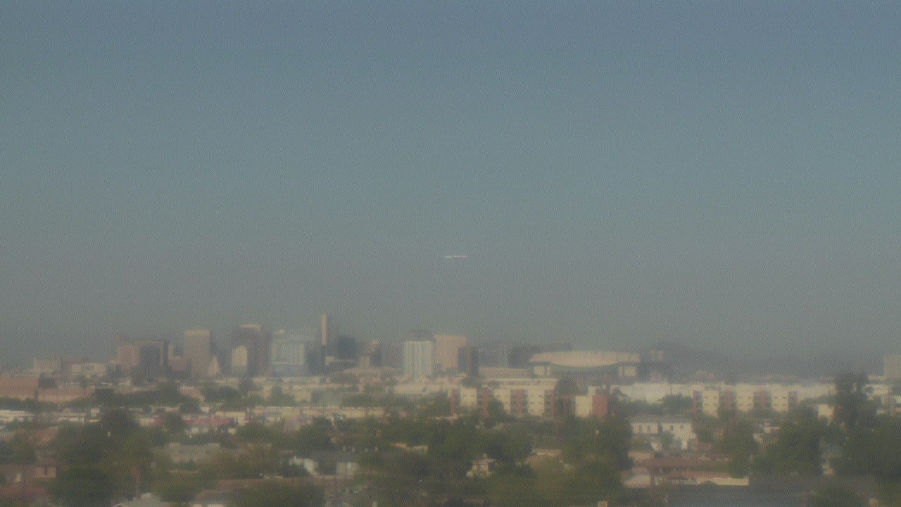 Thumbnail for current weather camera view from South Mountain High School in Phoenix, Arizona