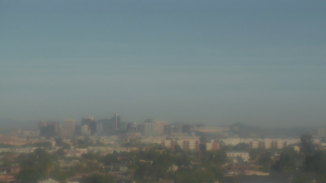 Thumbnail for current weather camera view from South Mountain High School in Phoenix, Arizona