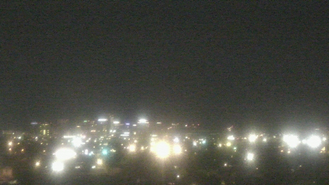 Thumbnail for current weather camera view from South Mountain High School in Phoenix, Arizona