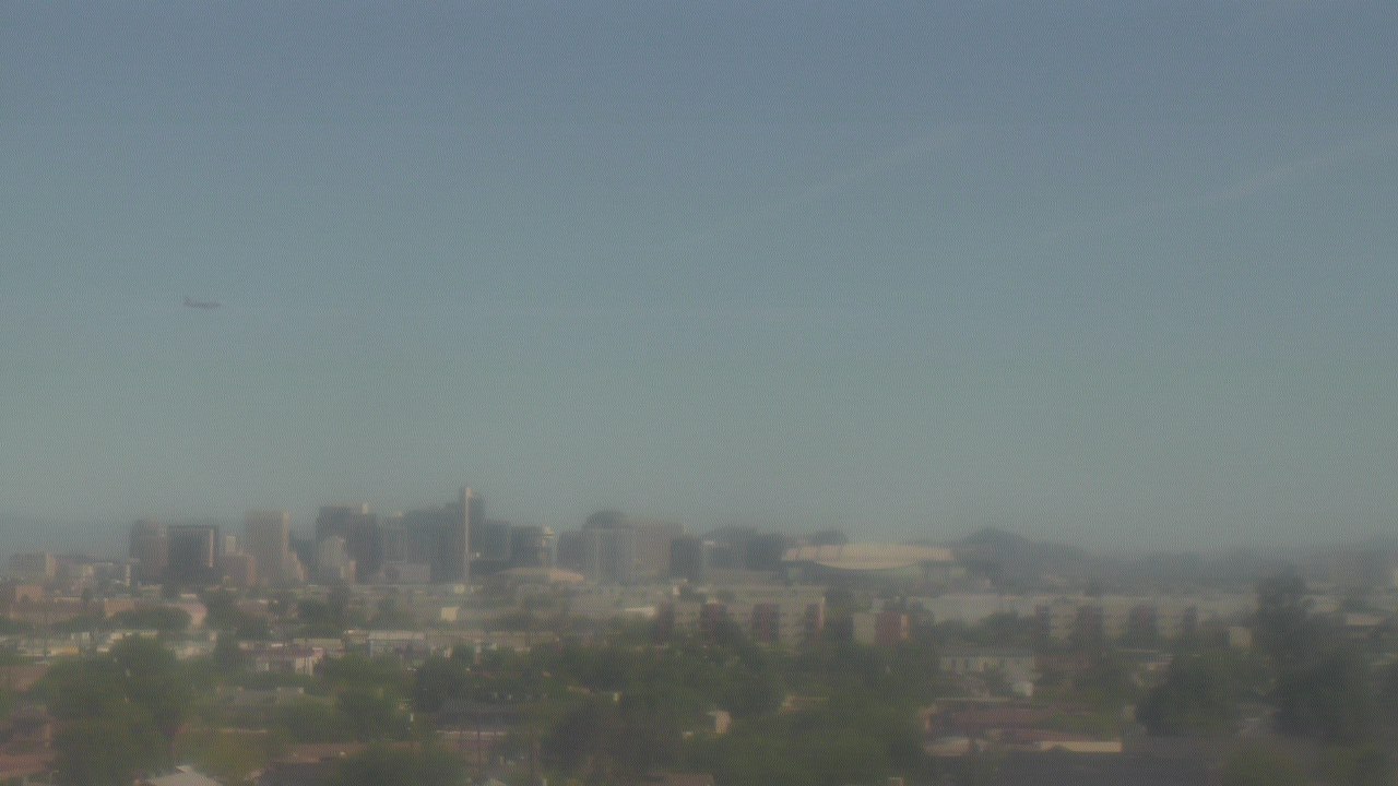 Thumbnail for current weather camera view from South Mountain High School in Phoenix, Arizona