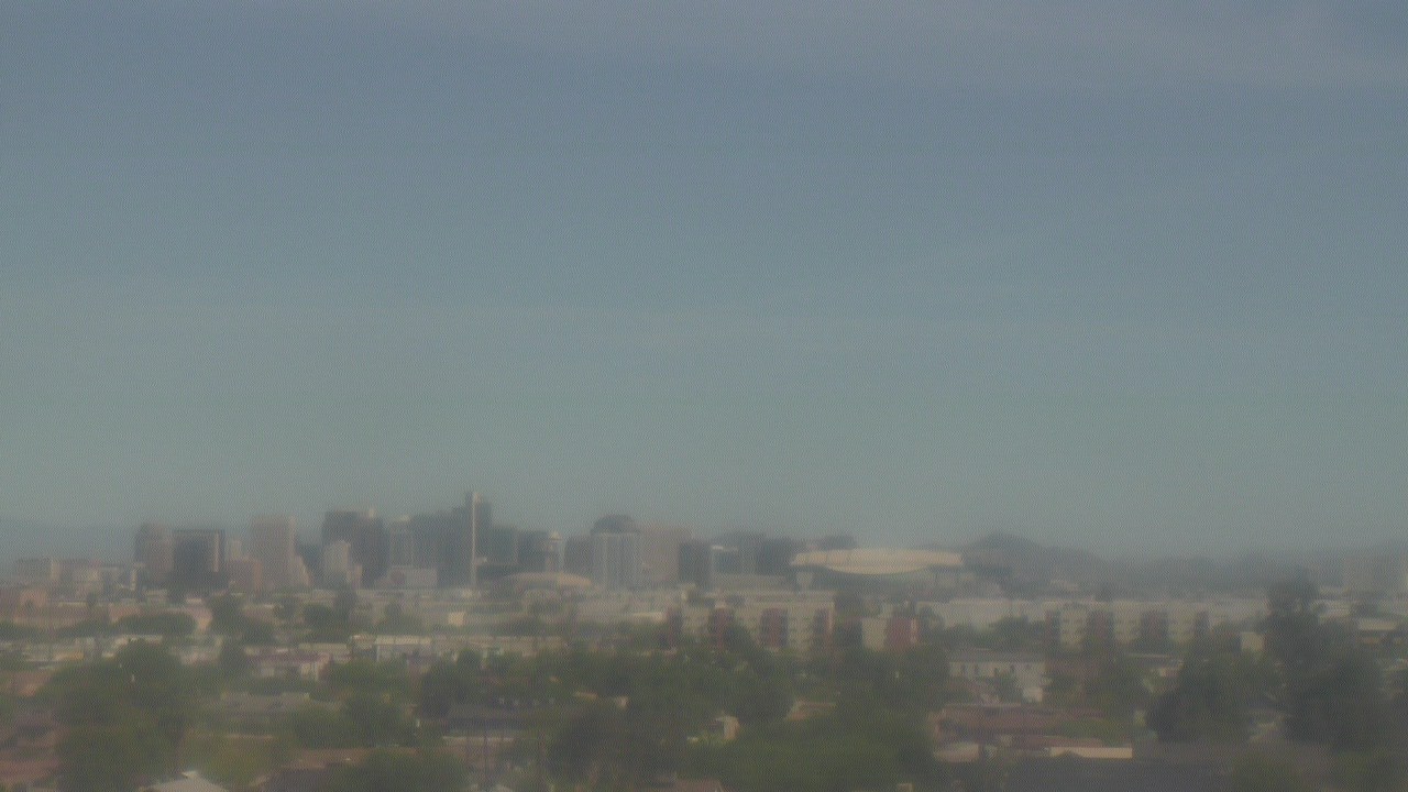 Thumbnail for current weather camera view from South Mountain High School in Phoenix, Arizona