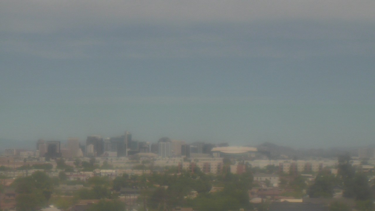 Thumbnail for current weather camera view from South Mountain High School in Phoenix, Arizona