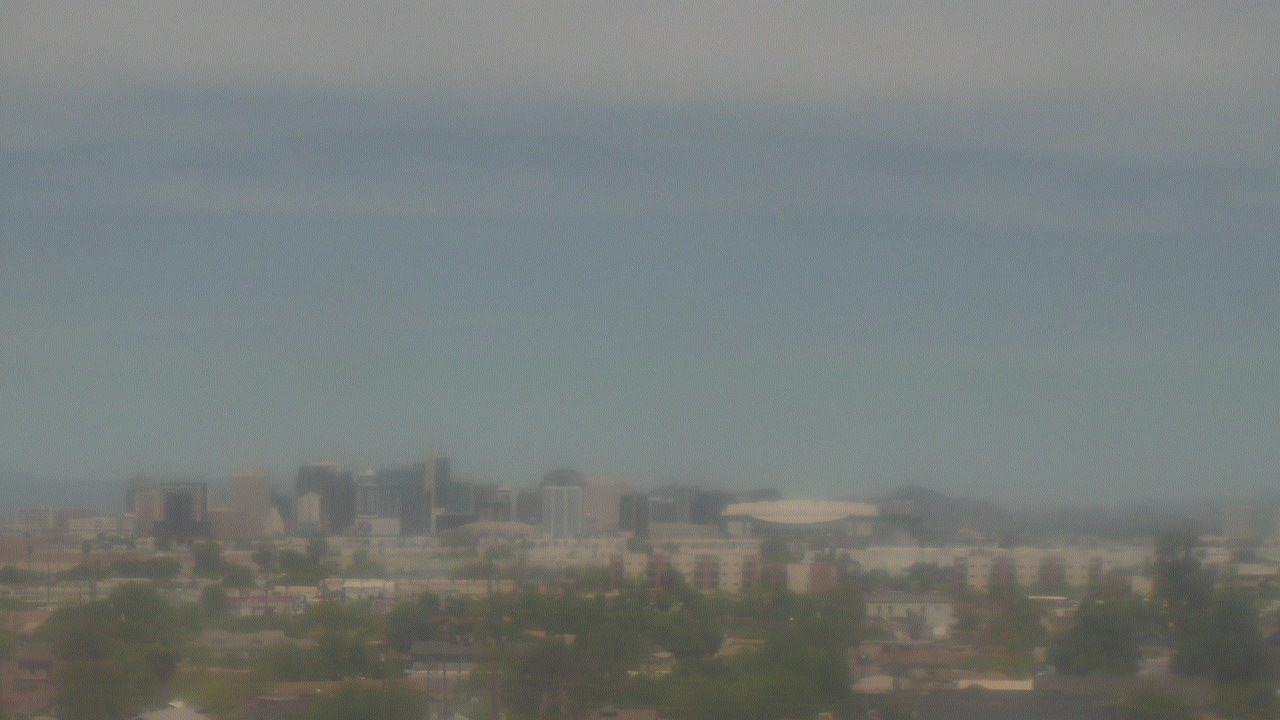 Thumbnail for current weather camera view from South Mountain High School in Phoenix, Arizona