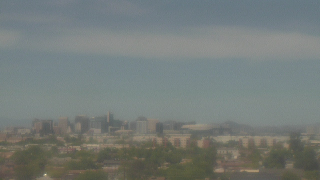 Thumbnail for current weather camera view from South Mountain High School in Phoenix, Arizona