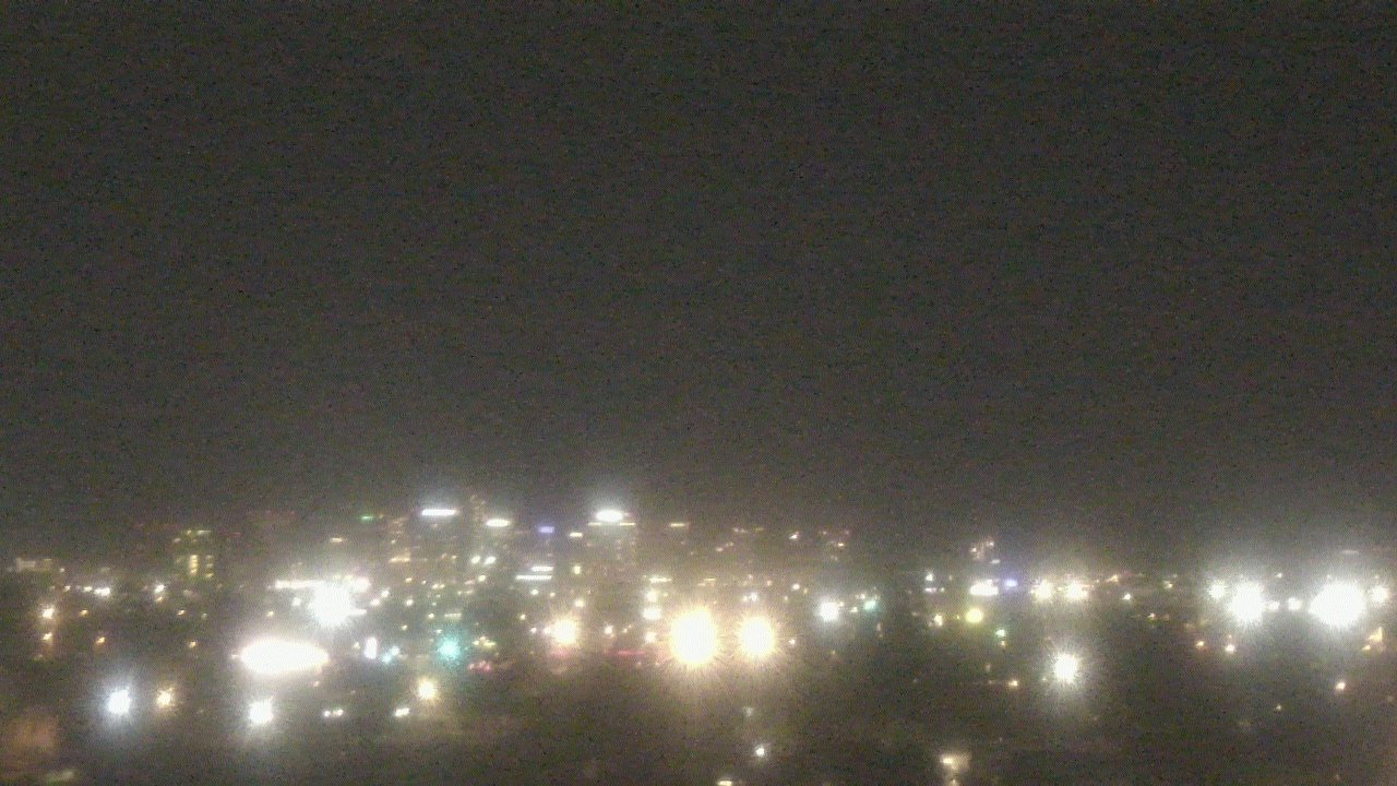 Thumbnail for current weather camera view from South Mountain High School in Phoenix, Arizona