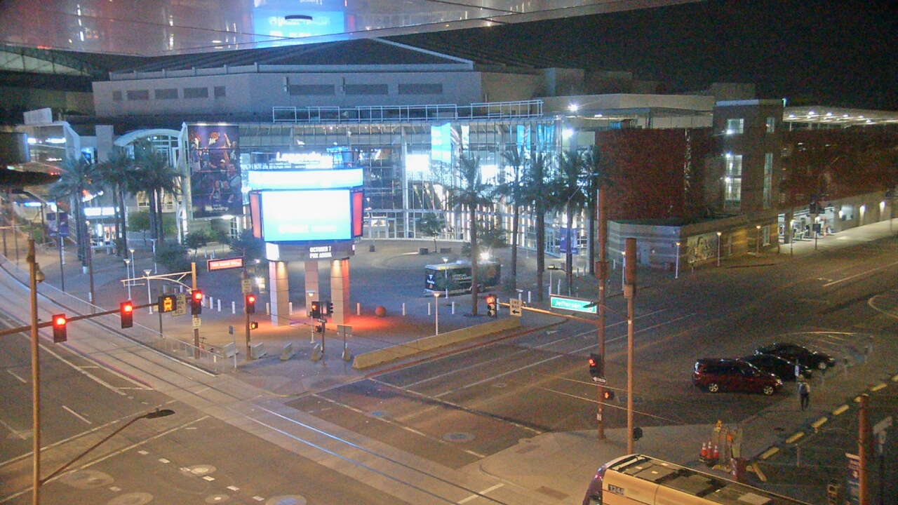 Thumbnail for current weather camera view from Palomar Hotel in Phoenix, Arizona