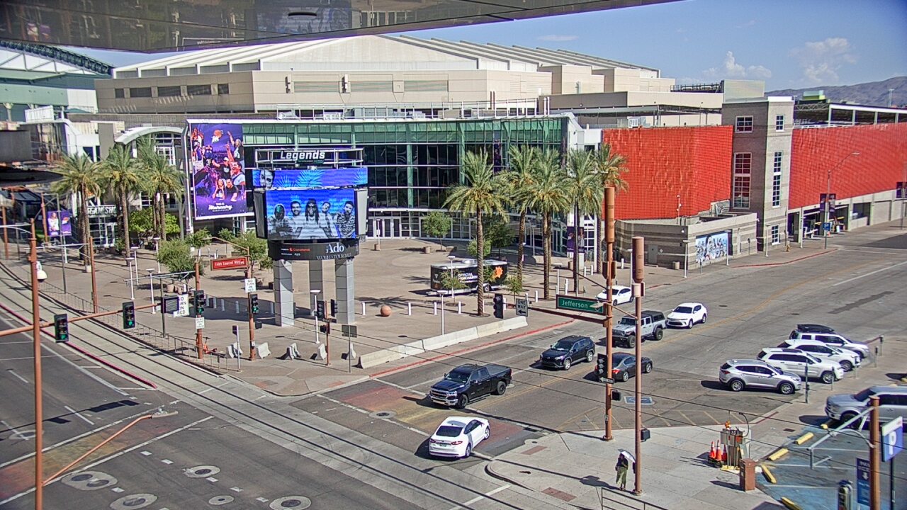 Thumbnail for current weather camera view from Palomar Hotel in Phoenix, Arizona