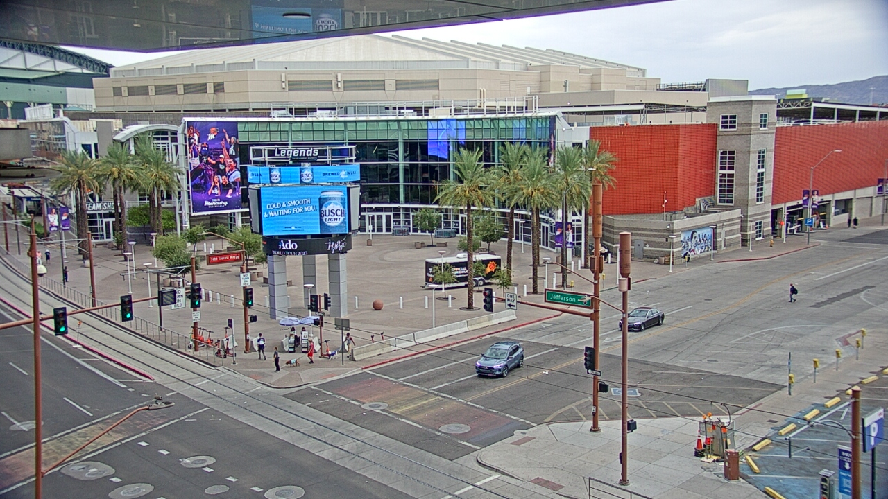 Thumbnail for current weather camera view from Palomar Hotel in Phoenix, Arizona