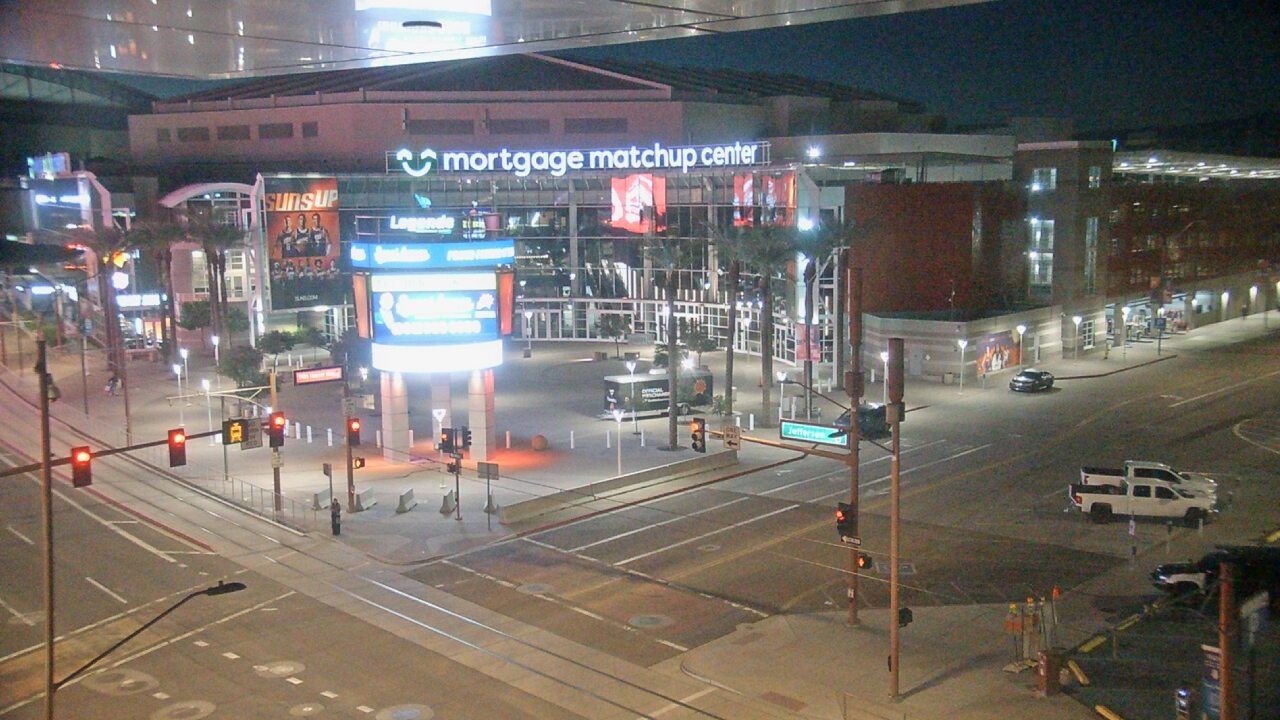 Thumbnail for current weather camera view from Palomar Hotel in Phoenix, Arizona