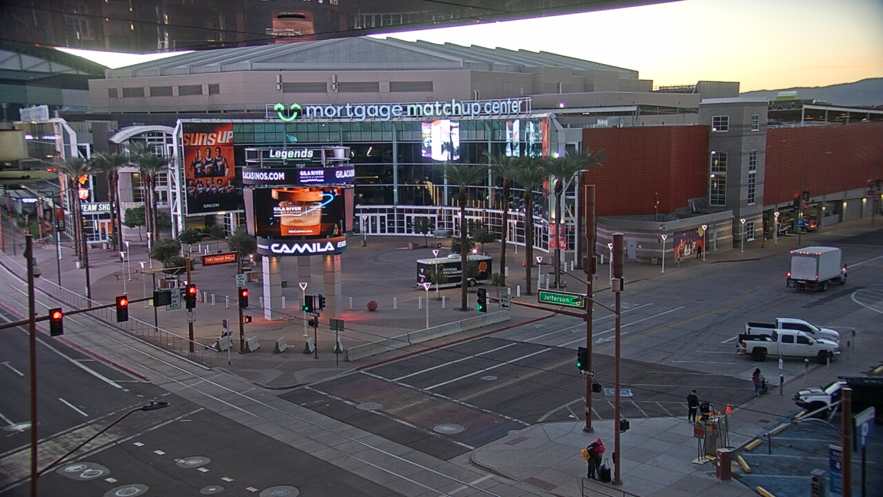 Thumbnail for current weather camera view from Palomar Hotel in Phoenix, Arizona