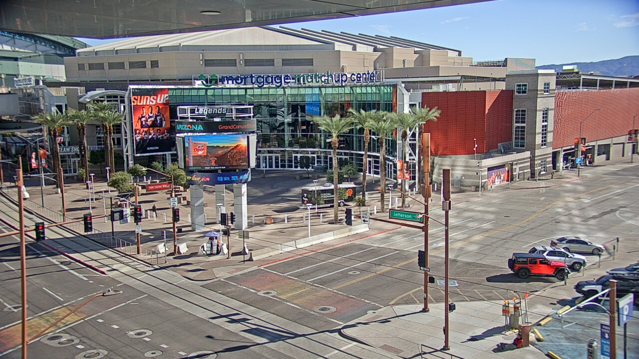 Thumbnail for current weather camera view from Palomar Hotel in Phoenix, Arizona