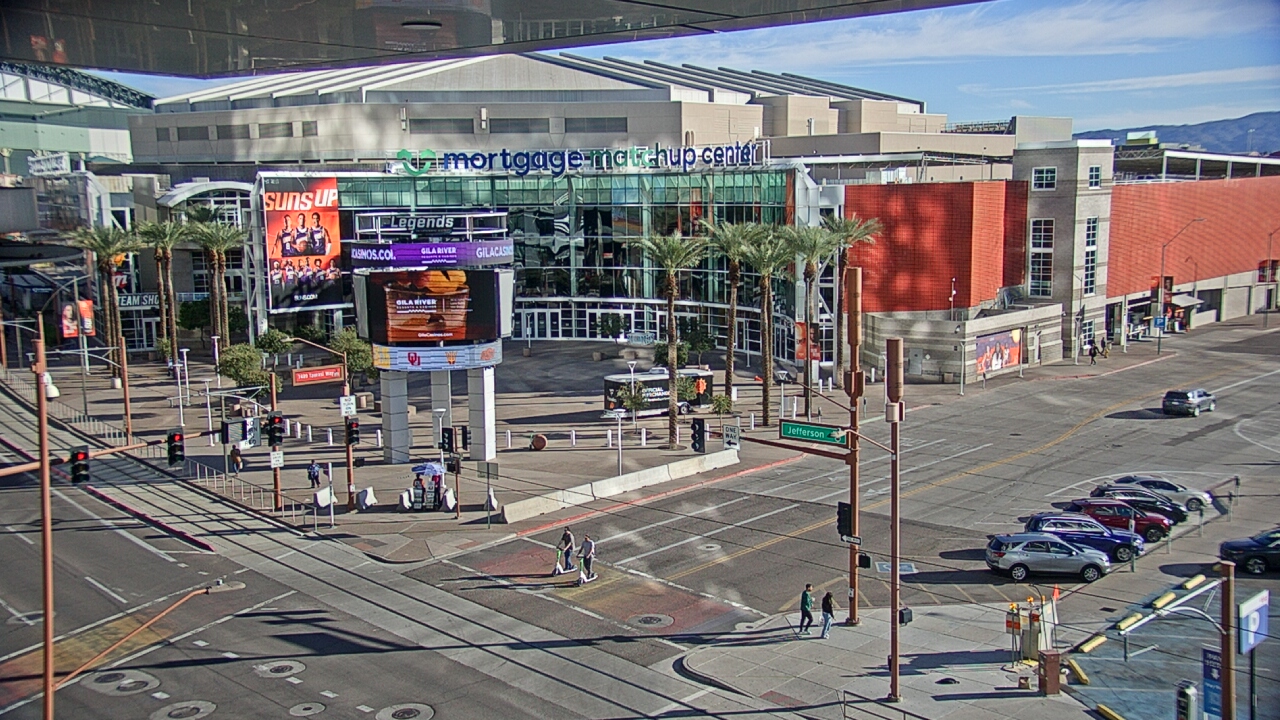 Thumbnail for current weather camera view from Palomar Hotel in Phoenix, Arizona