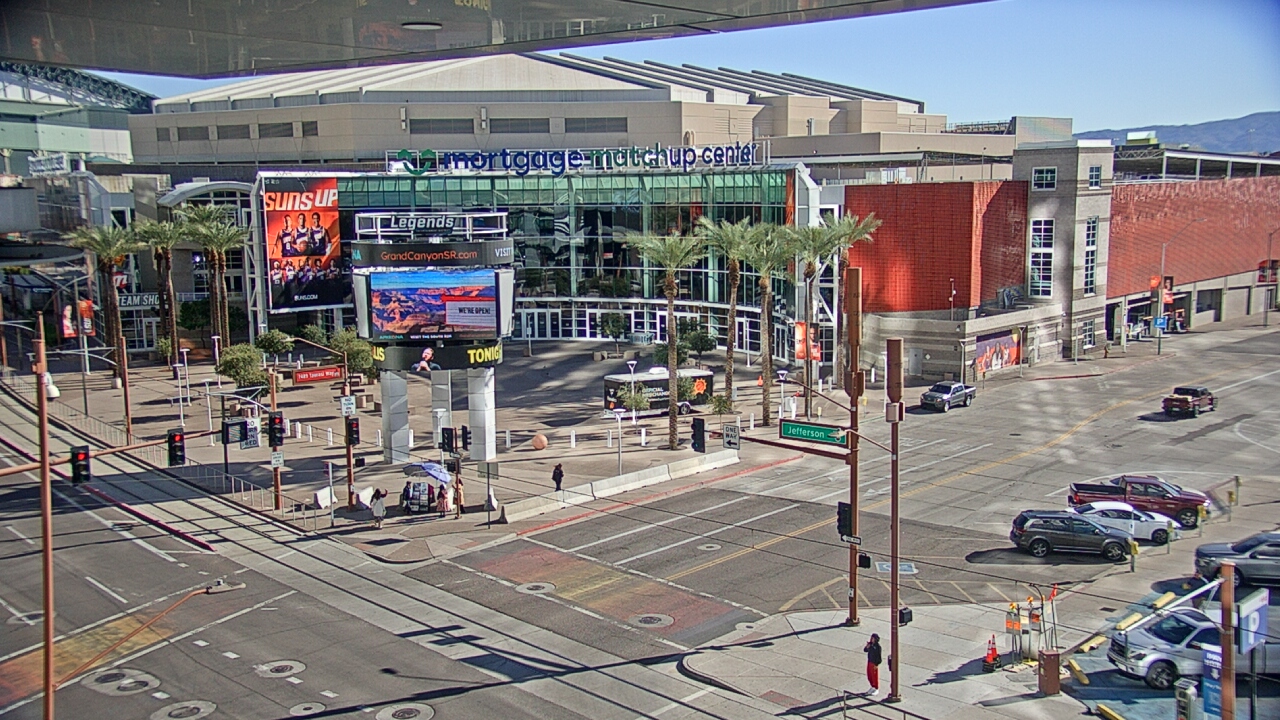 Thumbnail for current weather camera view from Palomar Hotel in Phoenix, Arizona