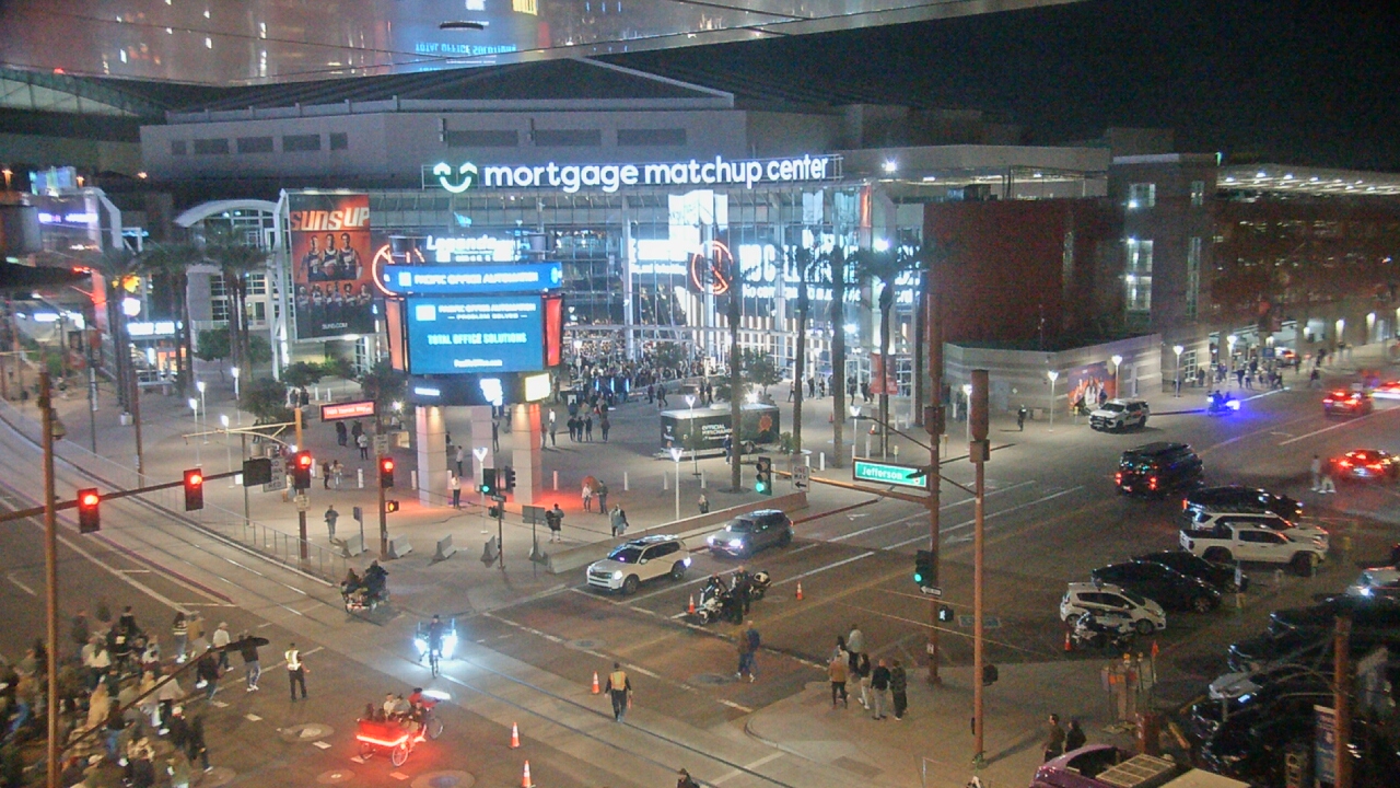 Thumbnail for current weather camera view from Palomar Hotel in Phoenix, Arizona