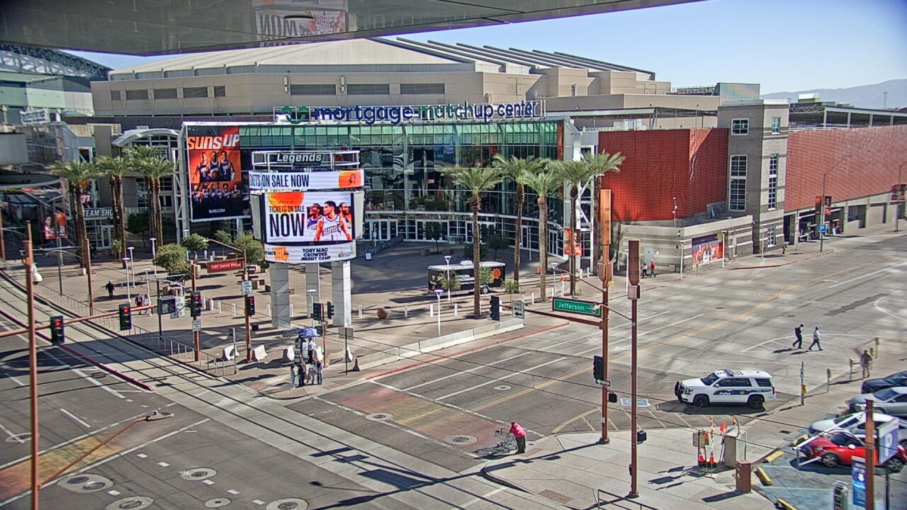 Thumbnail for current weather camera view from Palomar Hotel in Phoenix, Arizona