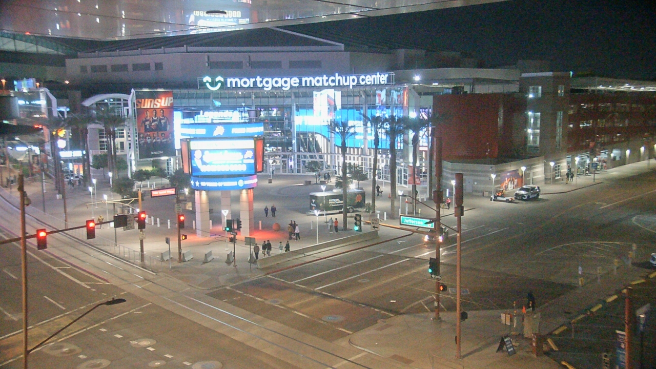 Thumbnail for current weather camera view from Palomar Hotel in Phoenix, Arizona