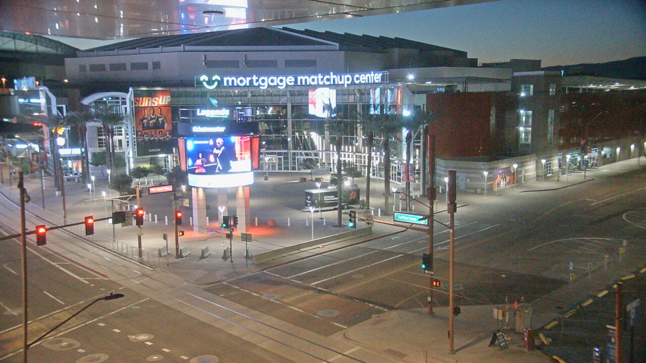 Thumbnail for current weather camera view from Palomar Hotel in Phoenix, Arizona