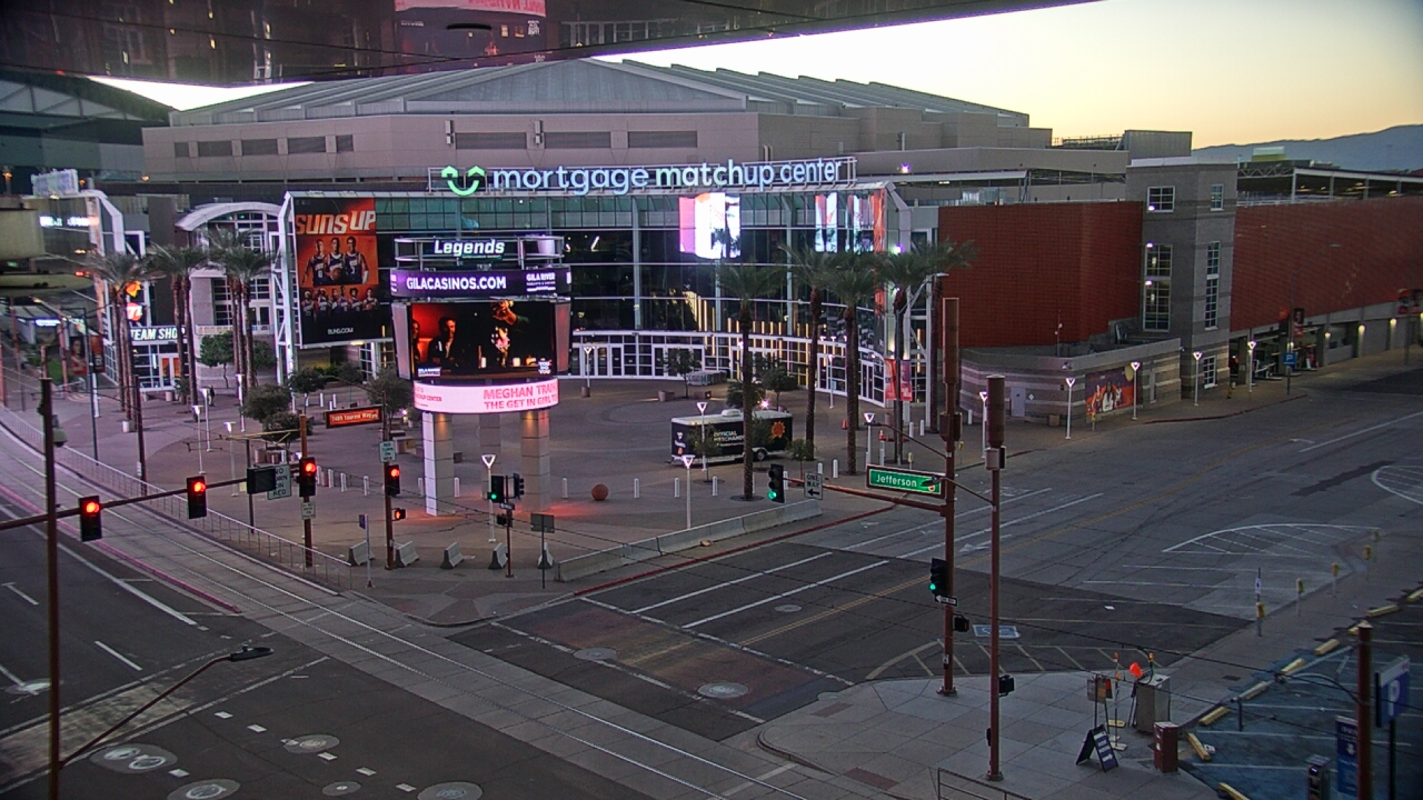 Thumbnail for current weather camera view from Palomar Hotel in Phoenix, Arizona