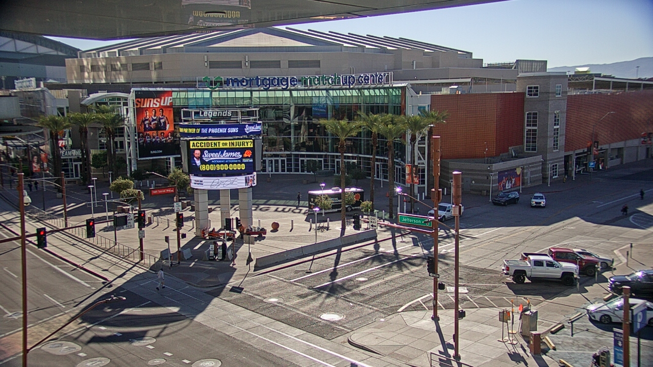 Thumbnail for current weather camera view from Palomar Hotel in Phoenix, Arizona