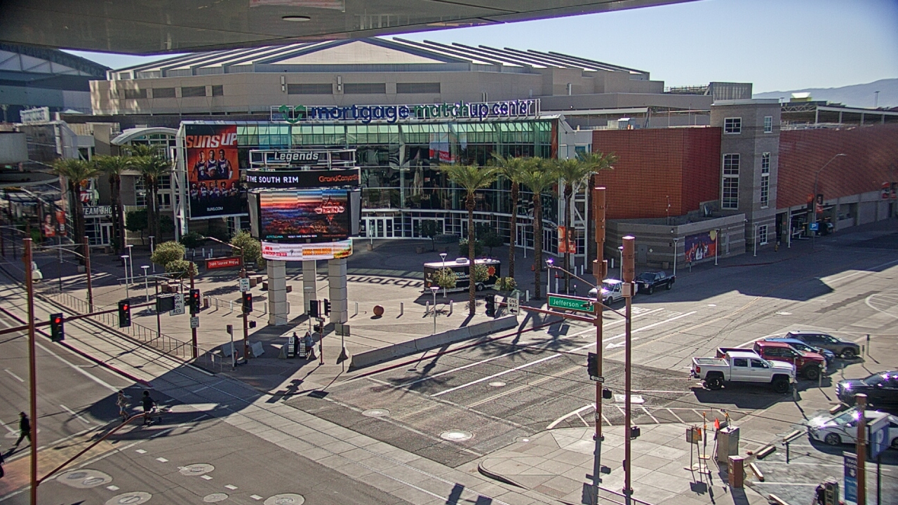 Thumbnail for current weather camera view from Palomar Hotel in Phoenix, Arizona