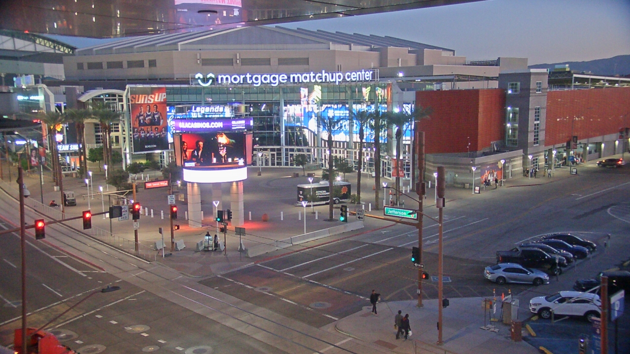 Thumbnail for current weather camera view from Palomar Hotel in Phoenix, Arizona