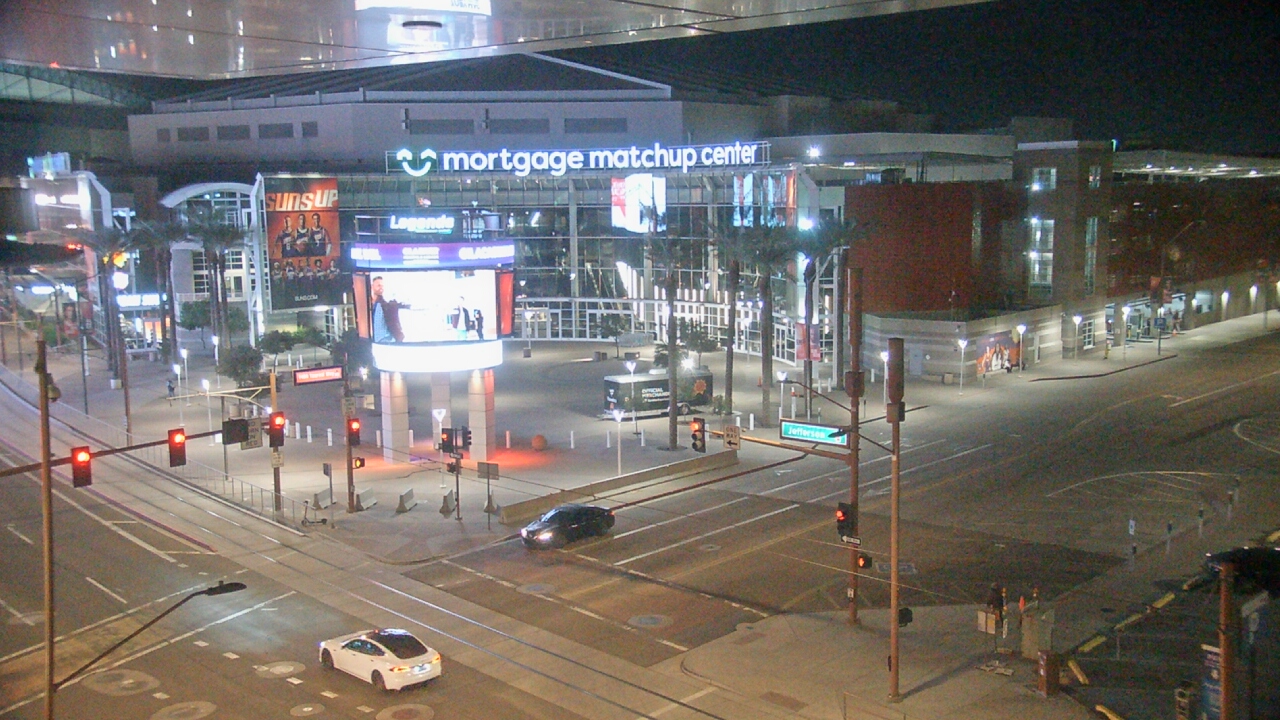 Thumbnail for current weather camera view from Palomar Hotel in Phoenix, Arizona