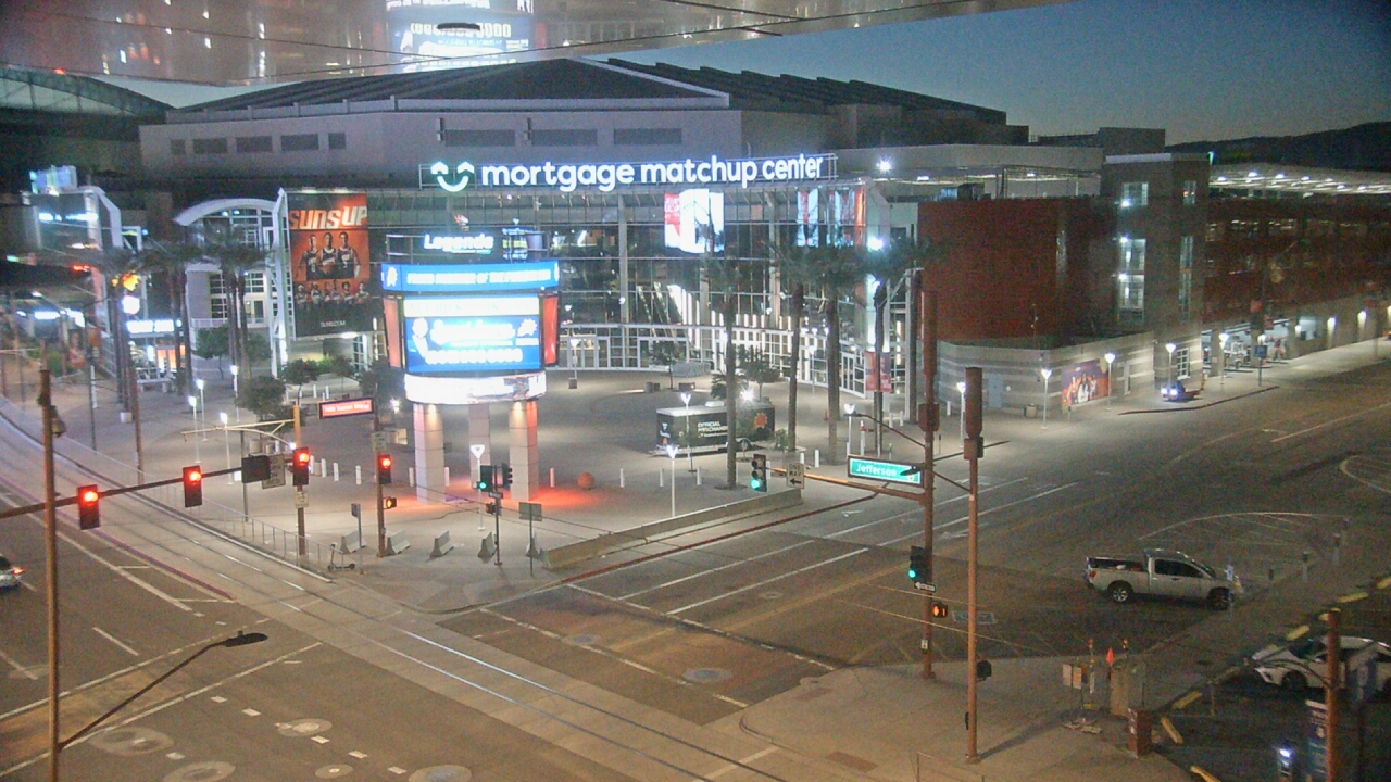 Thumbnail for current weather camera view from Palomar Hotel in Phoenix, Arizona