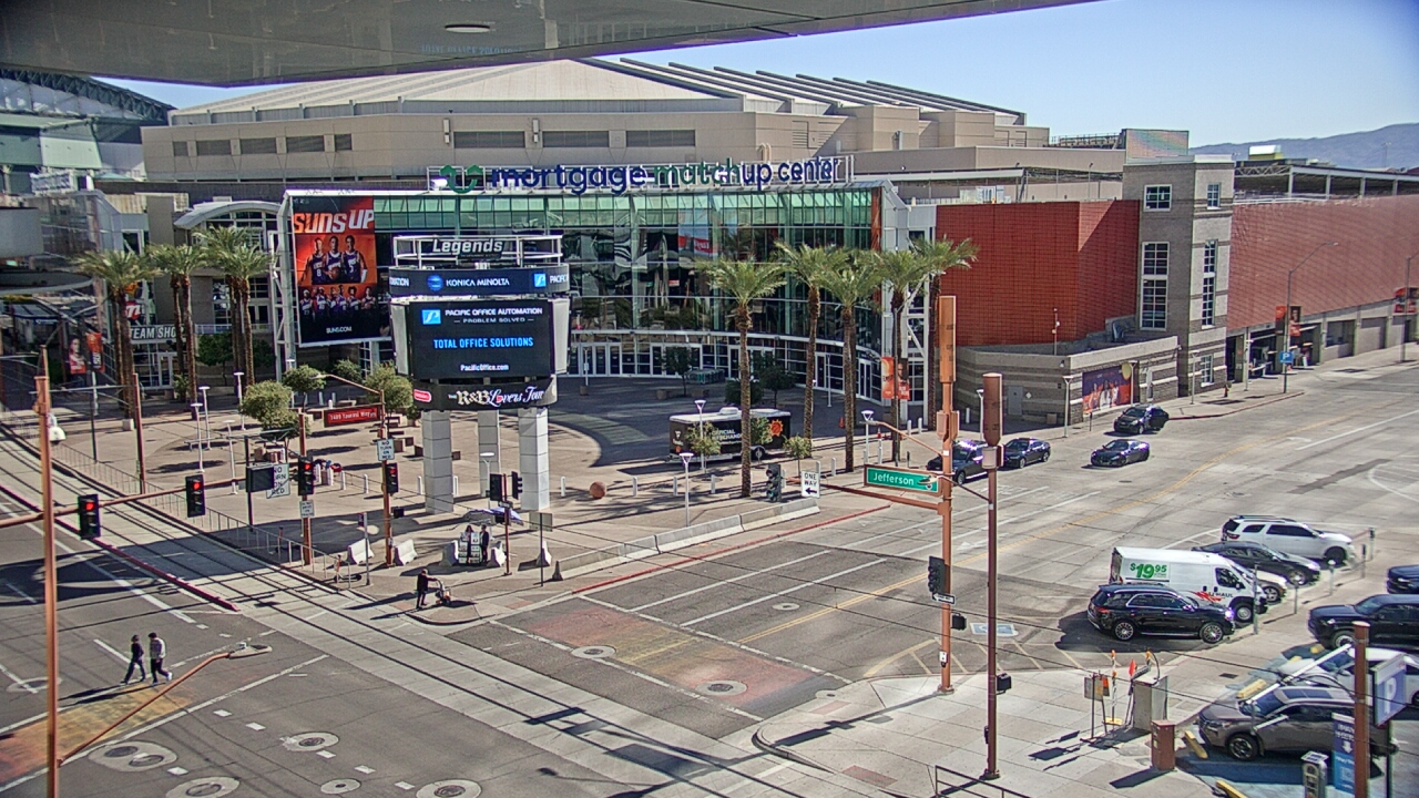 Thumbnail for current weather camera view from Palomar Hotel in Phoenix, Arizona