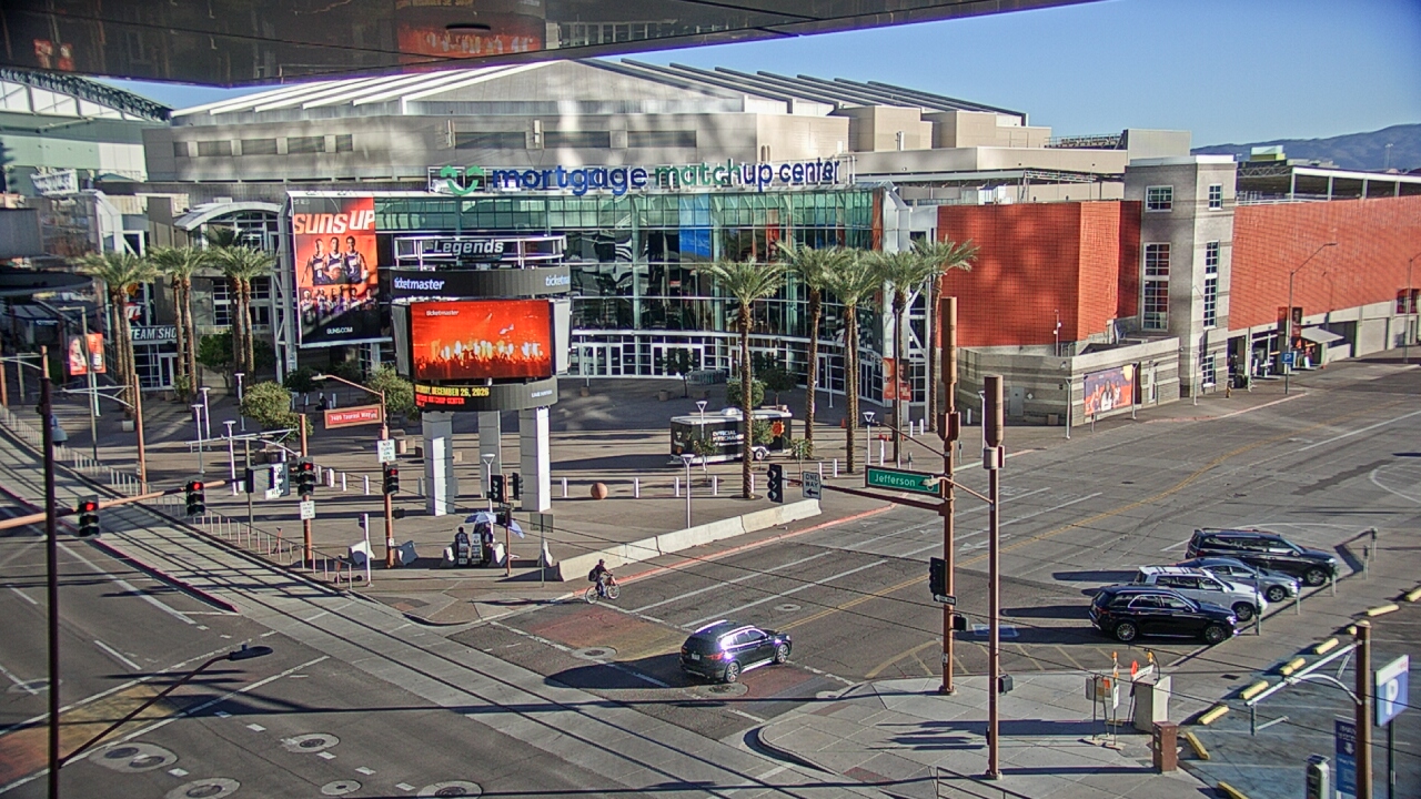 Thumbnail for current weather camera view from Palomar Hotel in Phoenix, Arizona