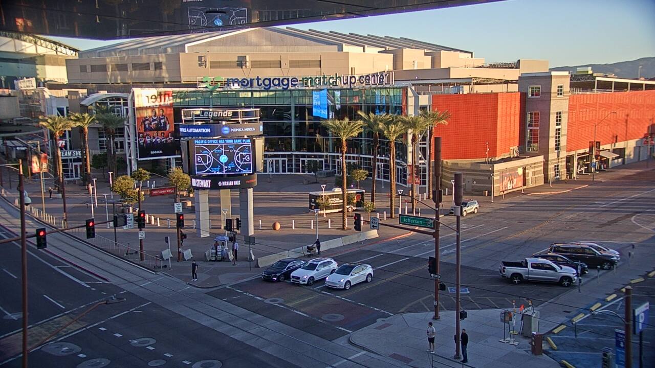 Thumbnail for current weather camera view from Palomar Hotel in Phoenix, Arizona