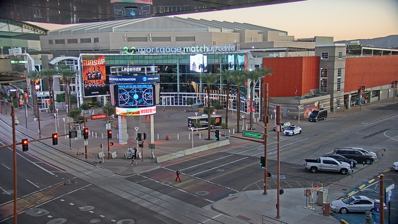 Thumbnail for current weather camera view from Palomar Hotel in Phoenix, Arizona