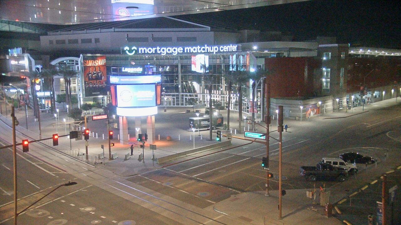 Thumbnail for current weather camera view from Palomar Hotel in Phoenix, Arizona