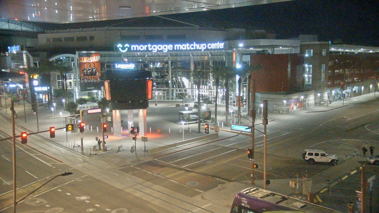 Thumbnail for current weather camera view from Palomar Hotel in Phoenix, Arizona