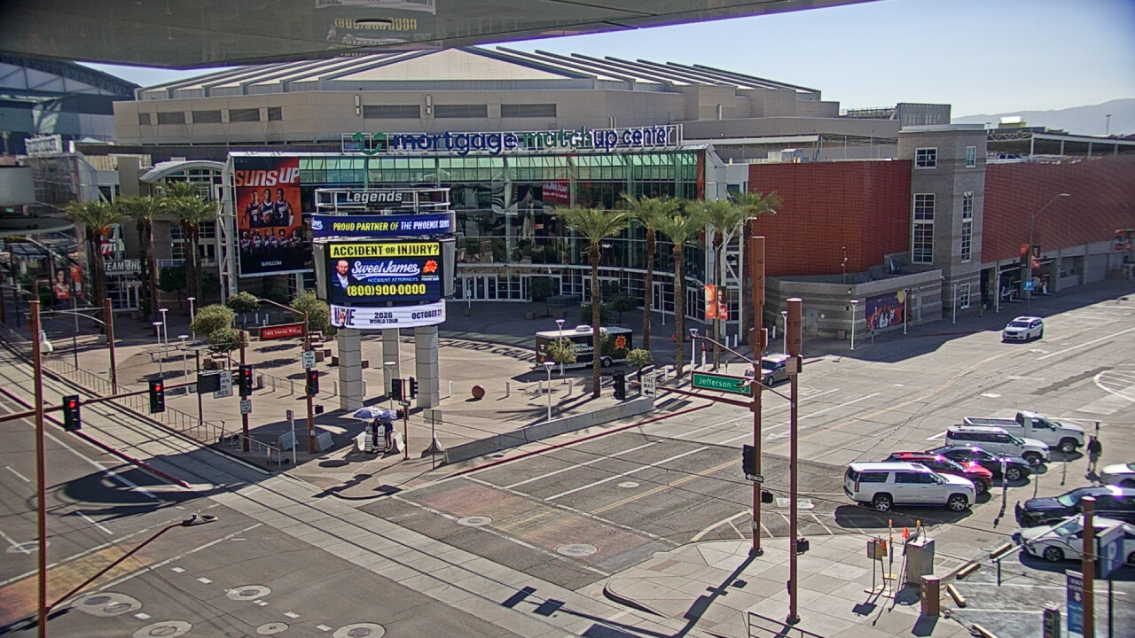 Thumbnail for current weather camera view from Palomar Hotel in Phoenix, Arizona