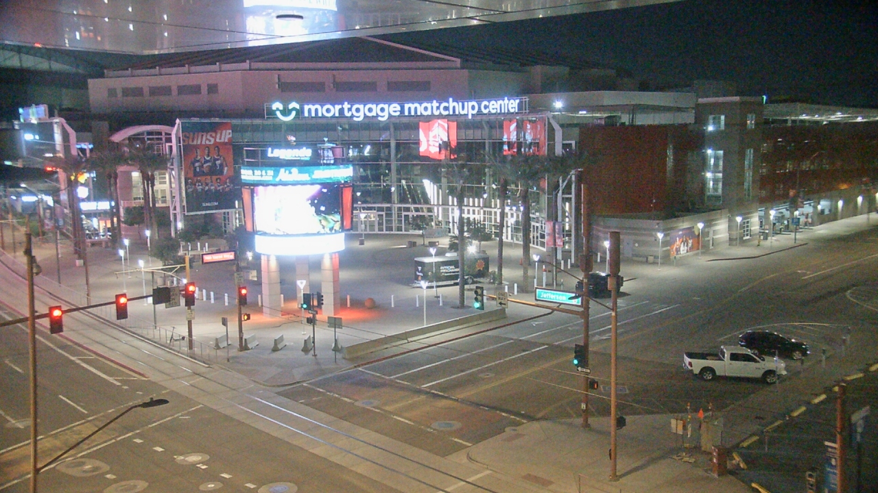 Thumbnail for current weather camera view from Palomar Hotel in Phoenix, Arizona