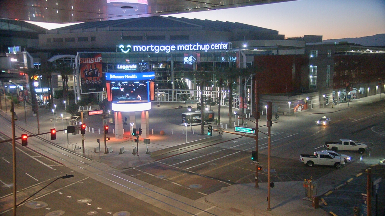 Thumbnail for current weather camera view from Palomar Hotel in Phoenix, Arizona