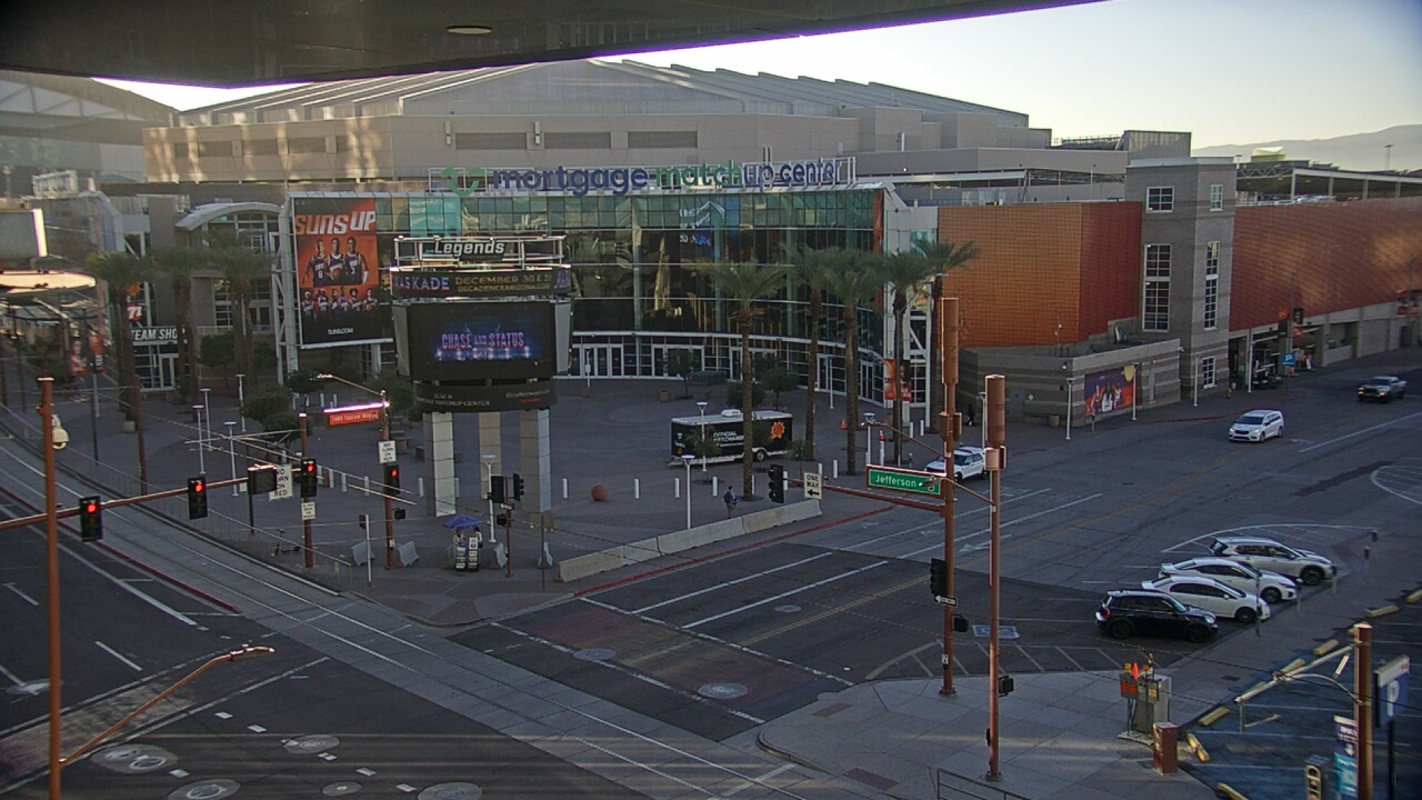 Thumbnail for current weather camera view from Palomar Hotel in Phoenix, Arizona