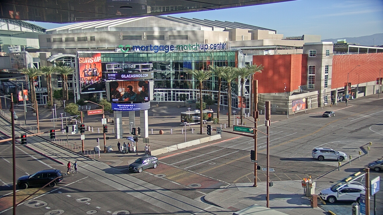 Thumbnail for current weather camera view from Palomar Hotel in Phoenix, Arizona