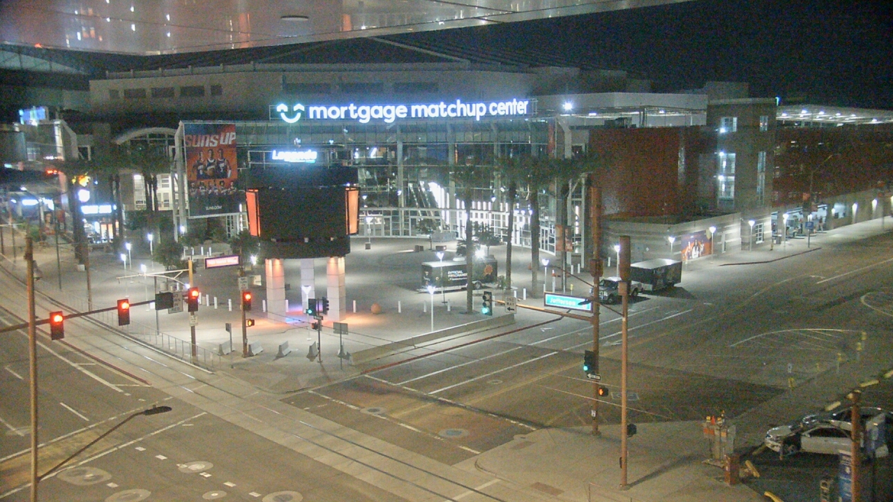 Thumbnail for current weather camera view from Palomar Hotel in Phoenix, Arizona