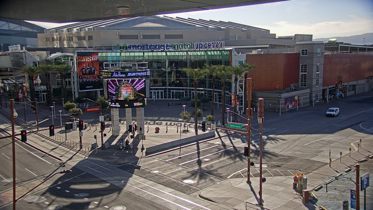 Thumbnail for current weather camera view from Palomar Hotel in Phoenix, Arizona