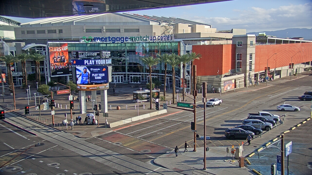 Thumbnail for current weather camera view from Palomar Hotel in Phoenix, Arizona