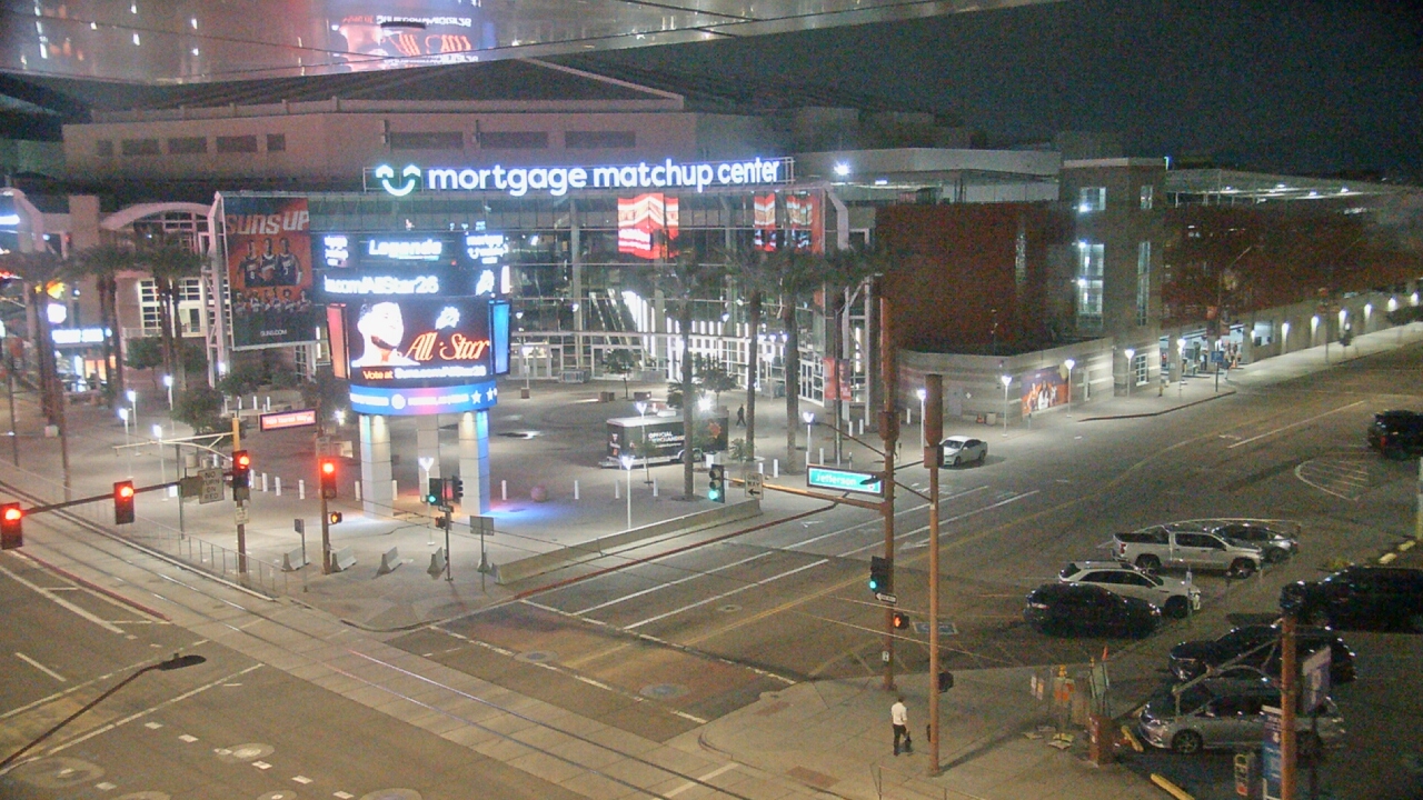 Thumbnail for current weather camera view from Palomar Hotel in Phoenix, Arizona