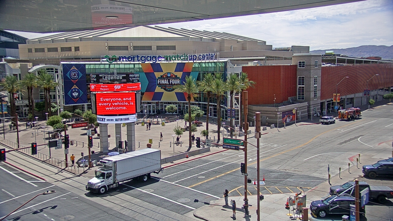 Thumbnail for current weather camera view from Palomar Hotel in Phoenix, Arizona